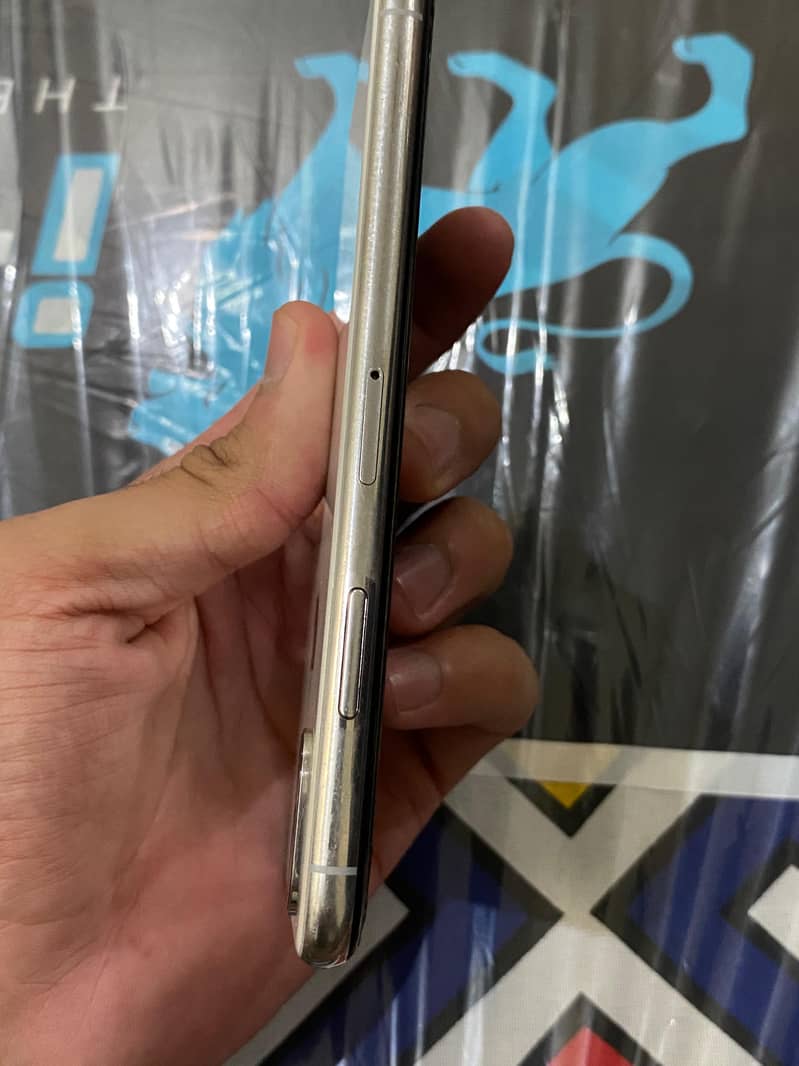 Apple iPhone XS 2