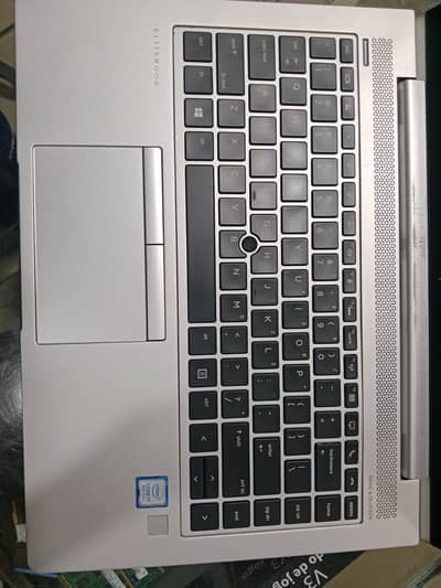 Hp elitebook 840 g6 i5 8th gen 8/256