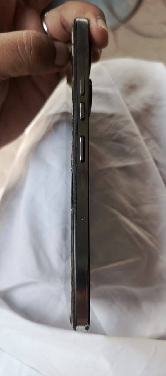 Tecno CAMON 20 1