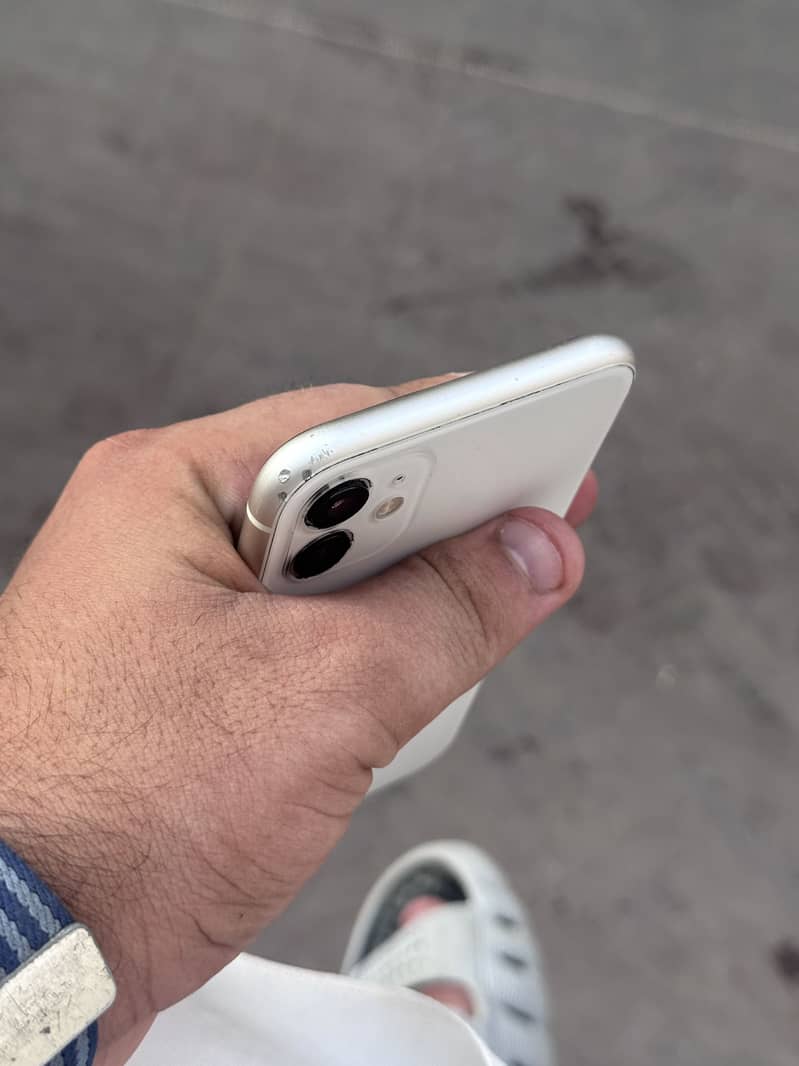 Apple iPhone 11 1