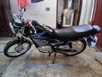 low mileage Suzuki GS 150 Well maintained and ready to ride