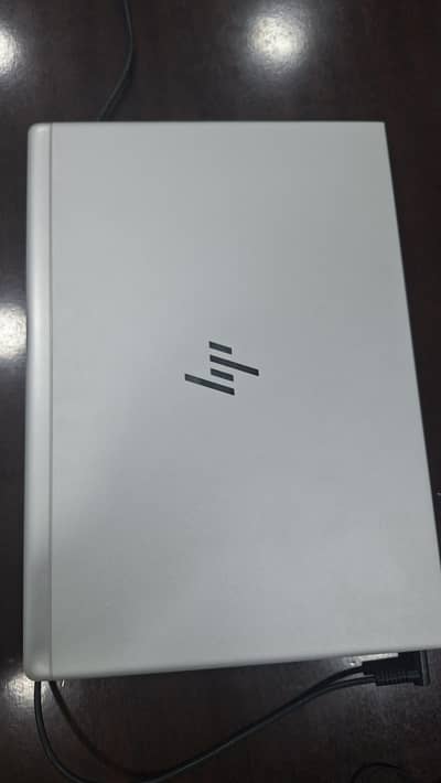 HP EliteBook 840 G5 - 8th Gen Core i7 8650U  16GB 512GB