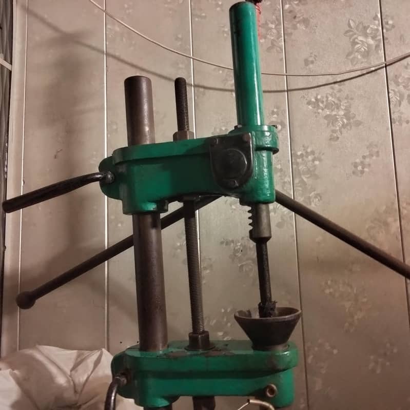 hand molding machine 1