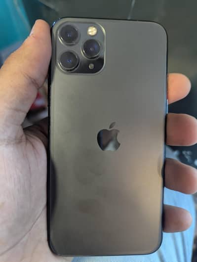 Apple iPhone 11 Pro.  LCD change Battery change