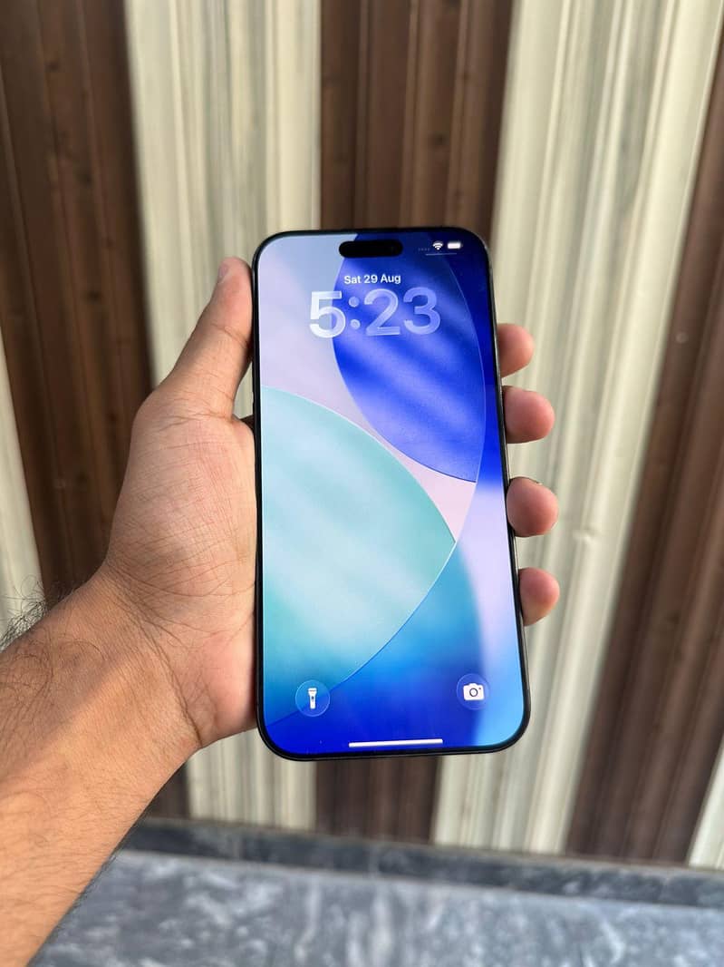 Iphone 16 pro max jv 1