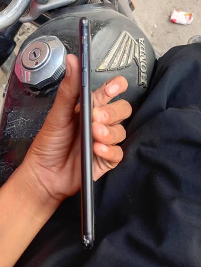 Apple iPhone 7 Plus
