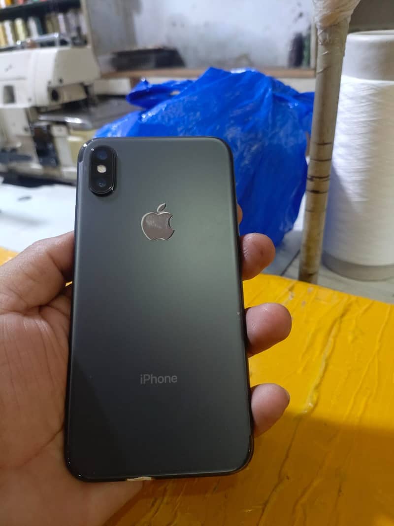 Apple iPhone X 1
