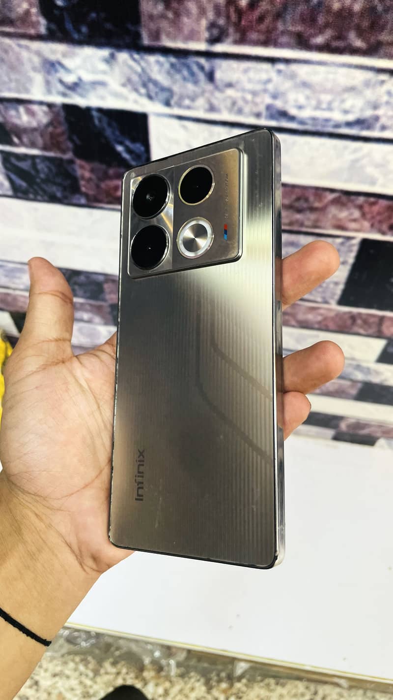 Infinix Note 40 1