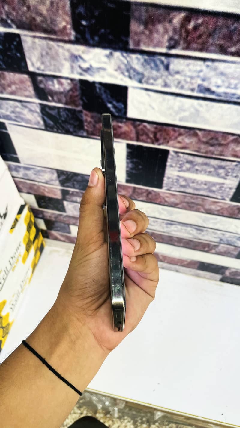Infinix Note 40 6