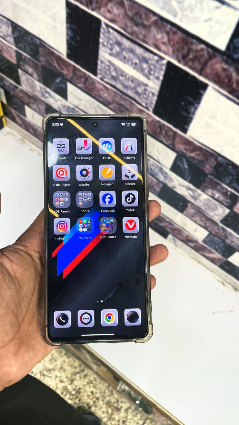Infinix Note 40 8