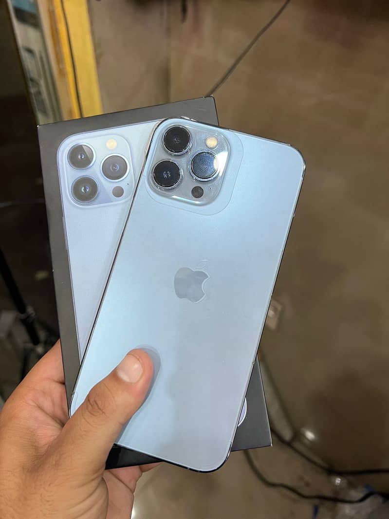Apple iPhone 13 Pro Max 6