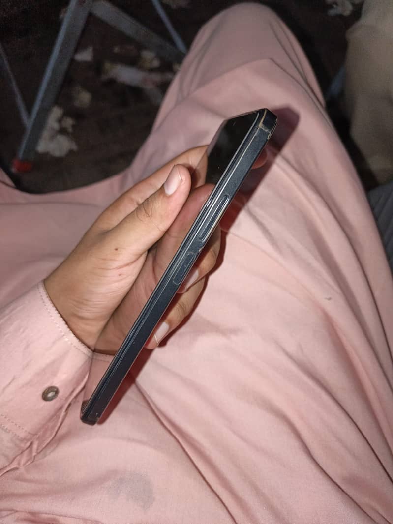 Xiaomi Redmi Note 12 3