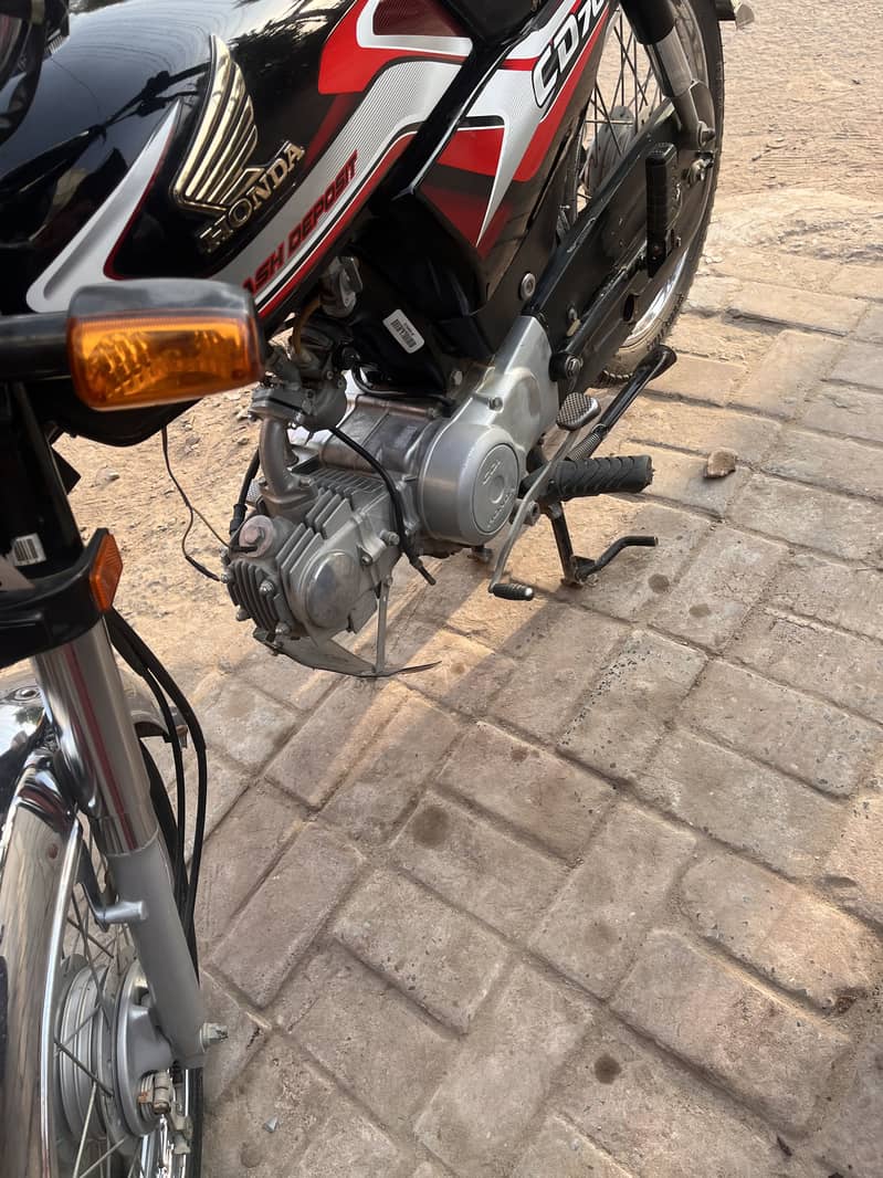 Honda cd70 3