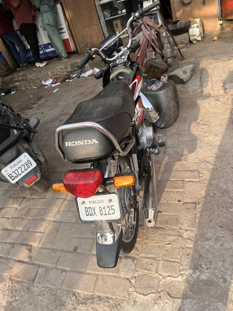Honda cd70 5