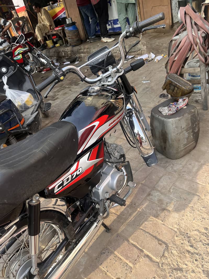 Honda cd70 8