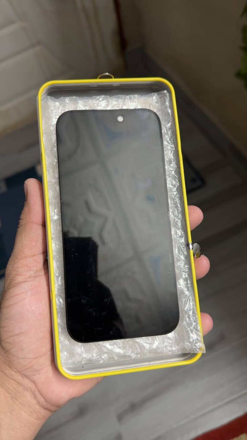 iPhone 14 pro display 0
