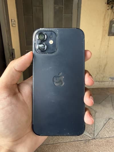 Apple iPhone 12