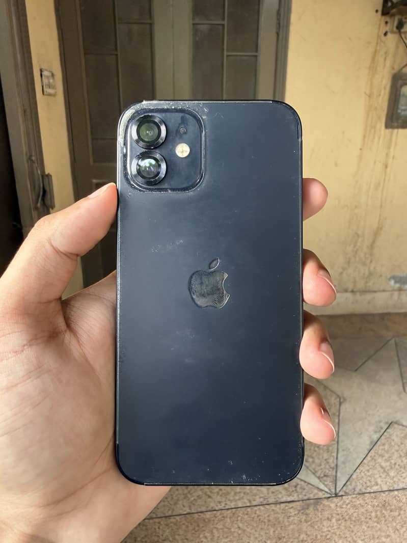 Apple iPhone 12 0