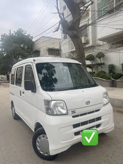 Daihatsu Hijet 2013