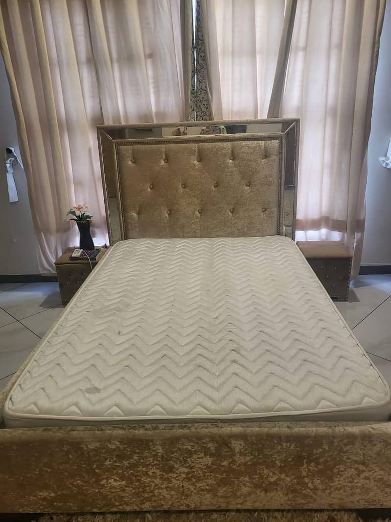imported  queen size bed 6