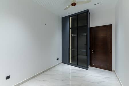 ARCHITECTURAL MASTERPIECE 4-BEDROOM LUXURY HOUSE FOR SALE
