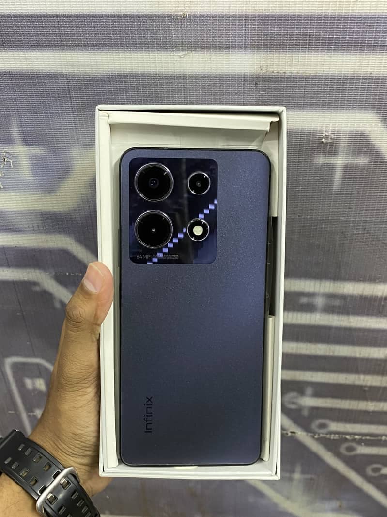 Infinix Note 30 0