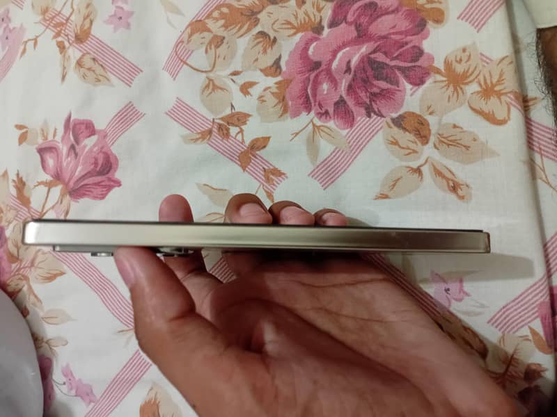 Infinix Note 40 5