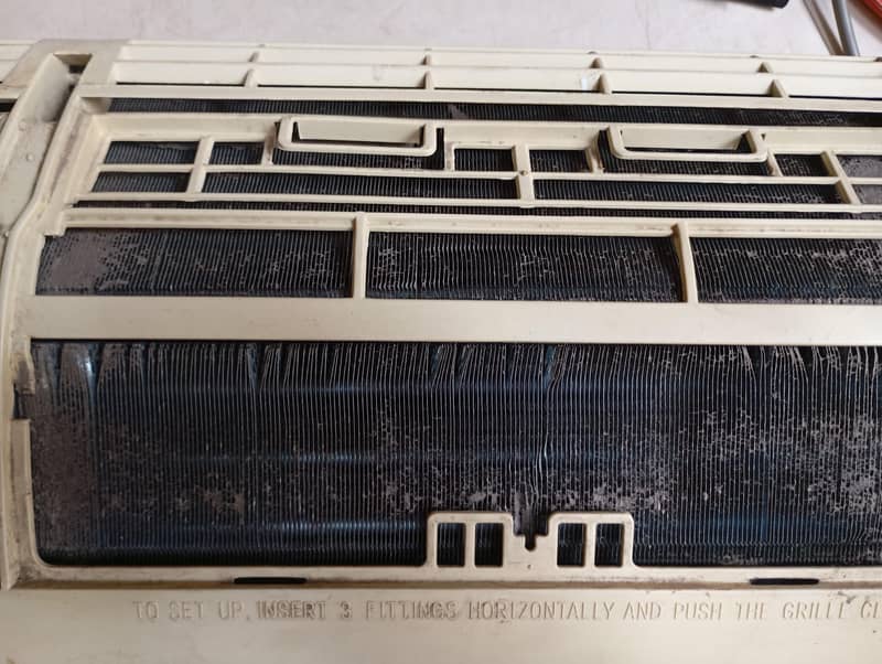 Haier Split AC 1 ton 2