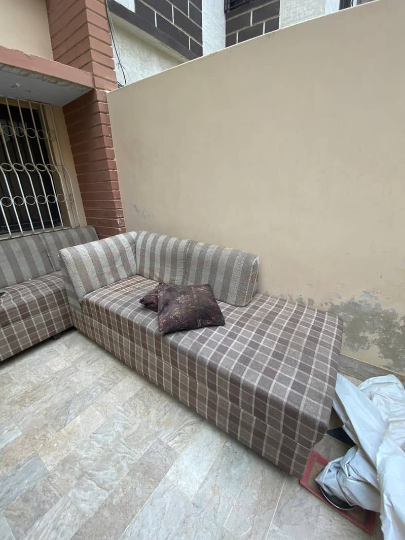 L shape sofa mint condition 3