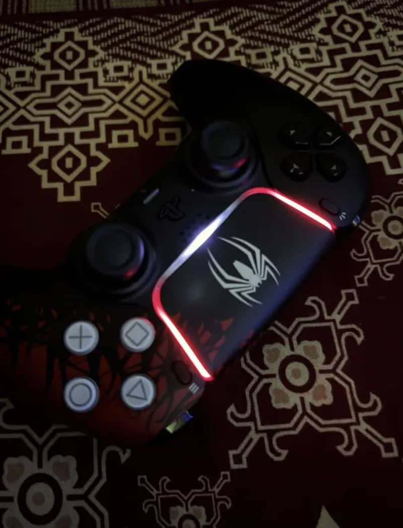 Spider Man PS5 Controller 1