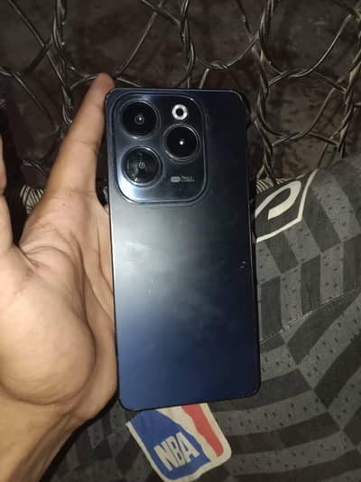 Infinix Hot 40