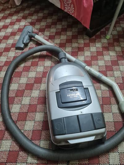 Hitachi CV-990 Drum Vacuum Cleaner –