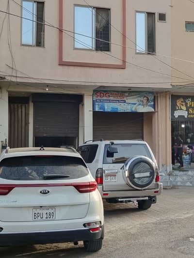 3 marla triple story commercial building with apartments for sale