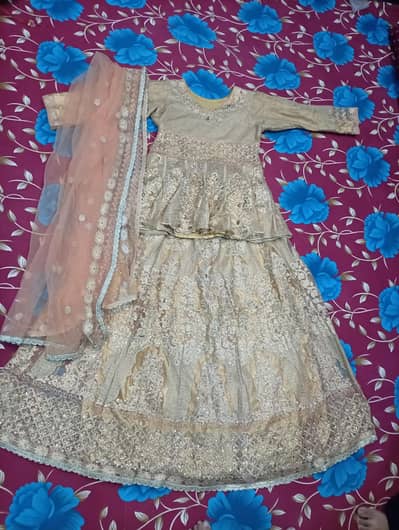 GOLDEN SHARARA