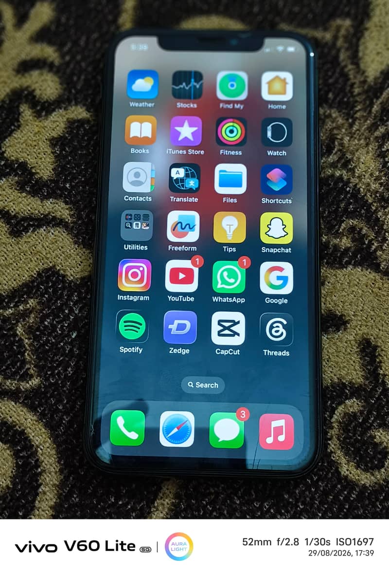 Apple iPhone X 2