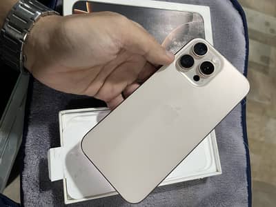 Apple iPhone 16 Pro Max JV