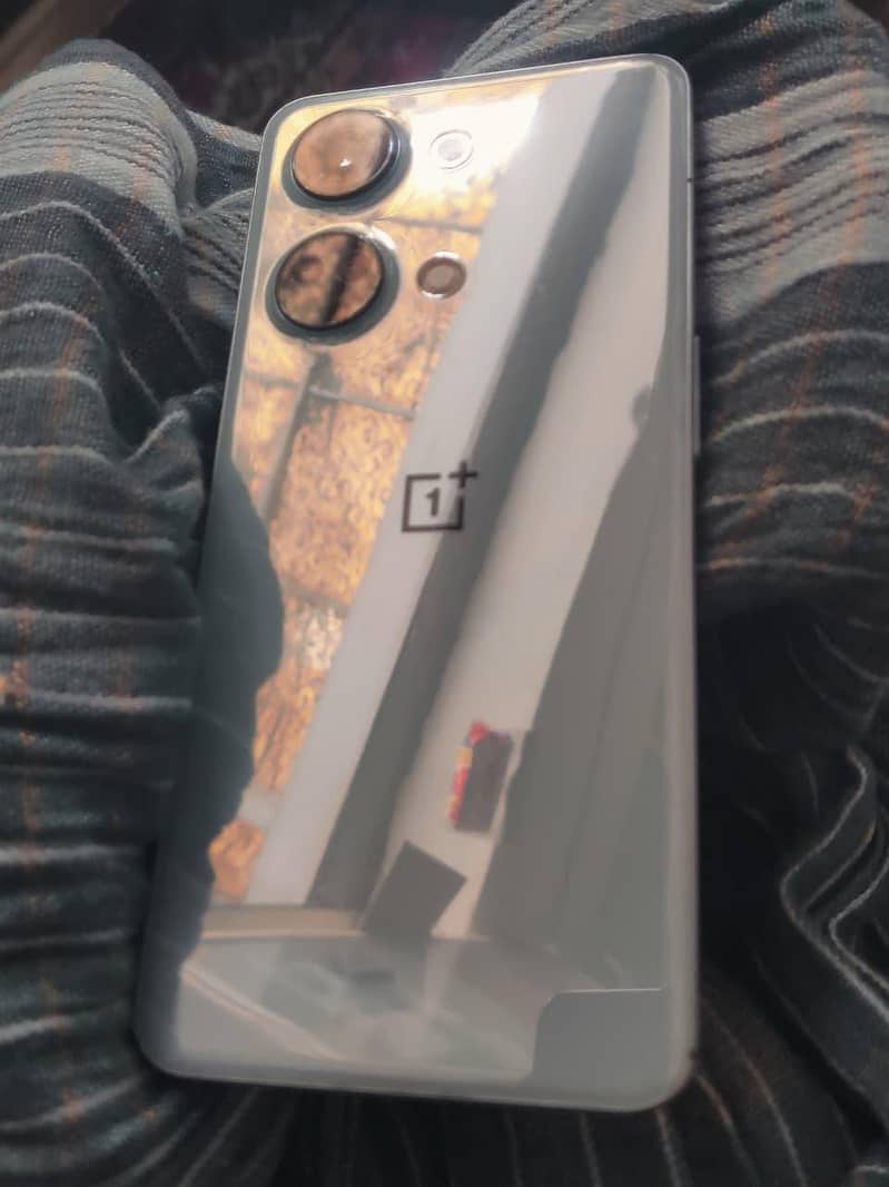 One Plus Ace 2V 0