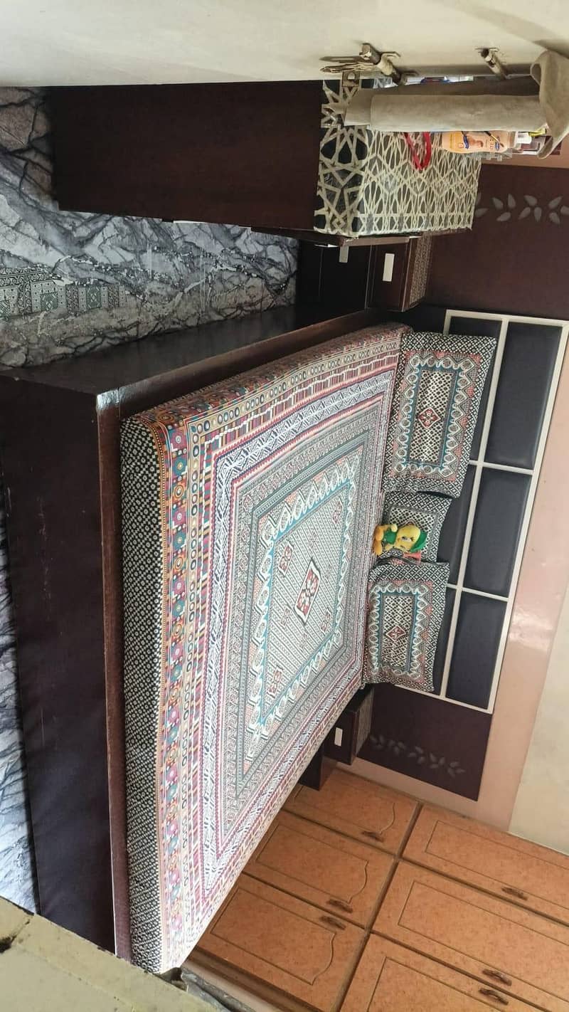 Bed & Dressing Table 1