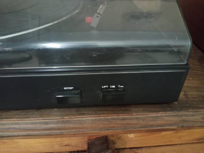 DYNAVOX TURNTABLE 2