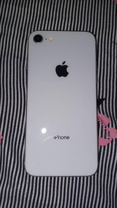 Apple iPhone 8