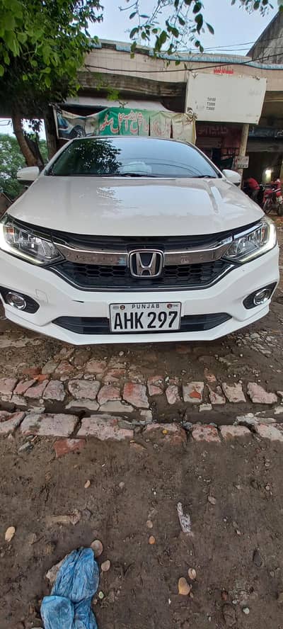 Honda City 2022 model Automatic 1.3 totally genuinely for sell¡