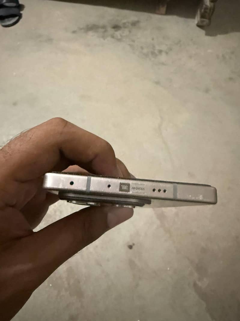 Infinix Note 50 Pro 5