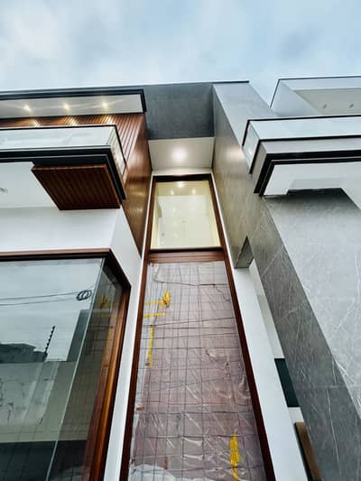 FOR SALE: BRAND NEW ULTRA-LUXURY 500 SQ YD 6-BEDROOM BUNGALOW WITH BASEMENT & CINEMA KHAYABAN-E-ZULFIQAR, DHA PHASE 8, ZONE A, KARACHI