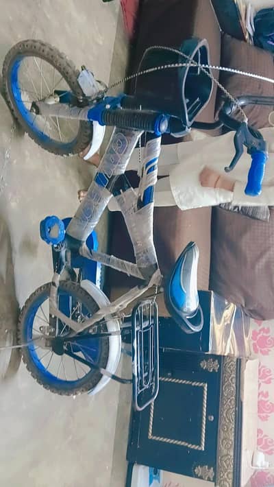 Newly used cycle for urgent sale.