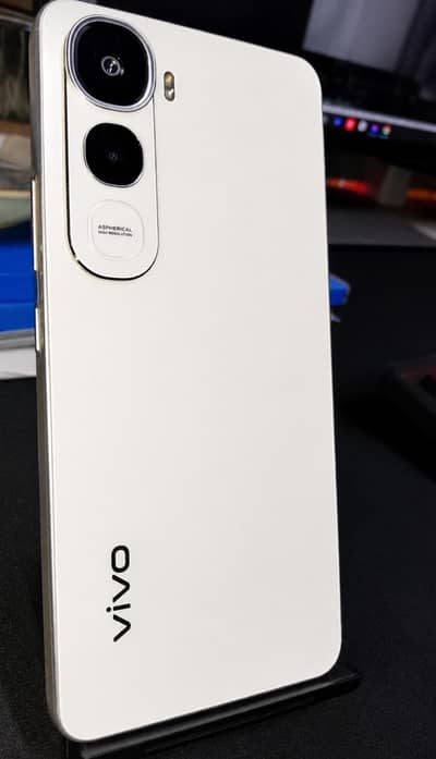 Vivo Y400 8 256