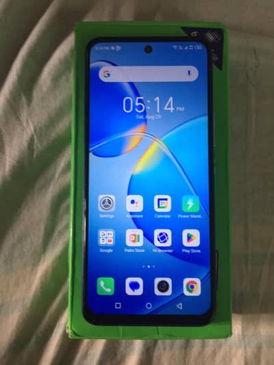 Infinix Hot 12