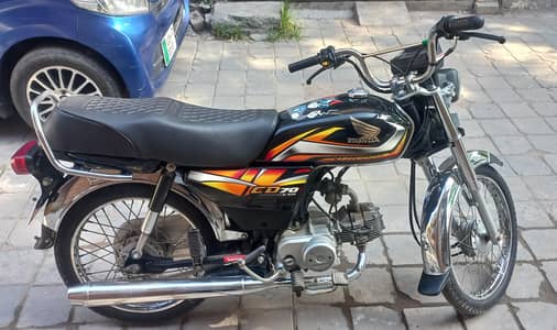 I am selling my Honda Cd70 Bike Mint condition.