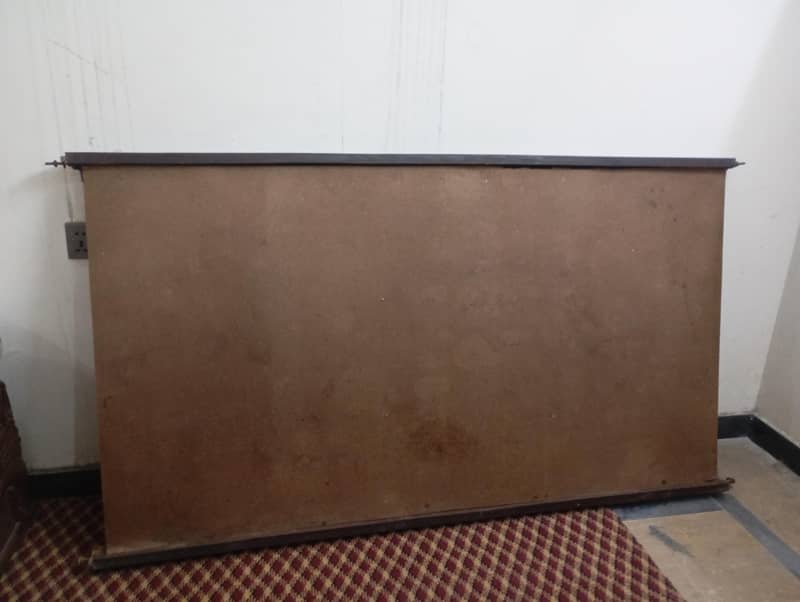 Single bed 1