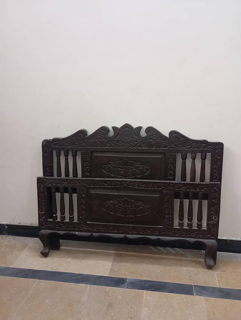 Single bed 2