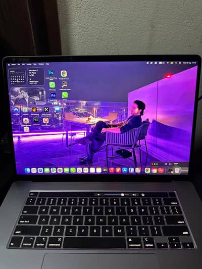 Macbook Pro 2019, 15.6” 1TB SSD, 32GB RAM
